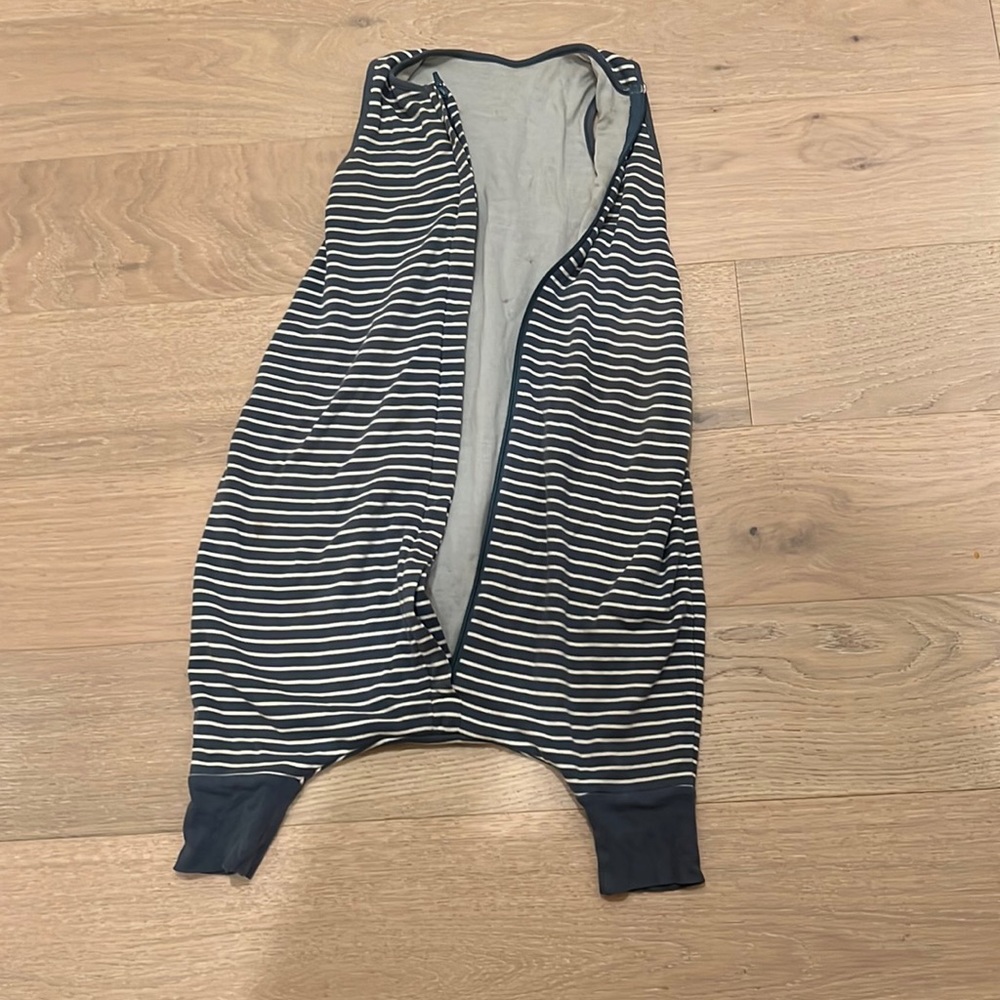 Woolino. 4 Season Baby Sleep Bag with Feet, Merino Wool, Navy Blue 6-18 Mos